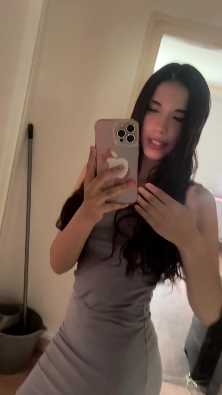 @NIKOLETTA15.