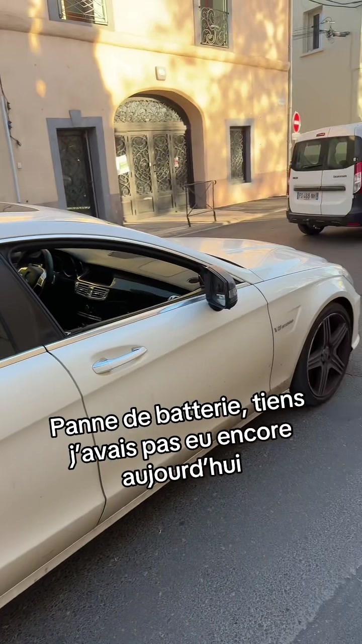 @Les aventures de JUJU