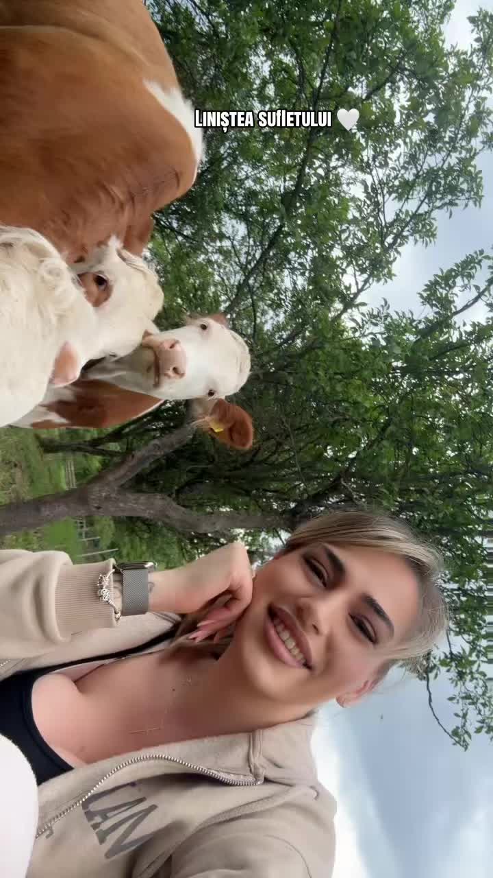 @Larisa Maria