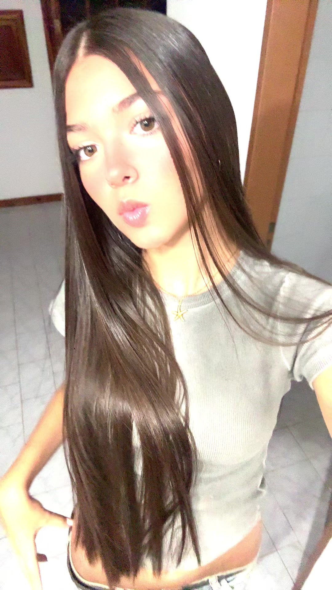 @ᐯᎥ丅ᗩ ★