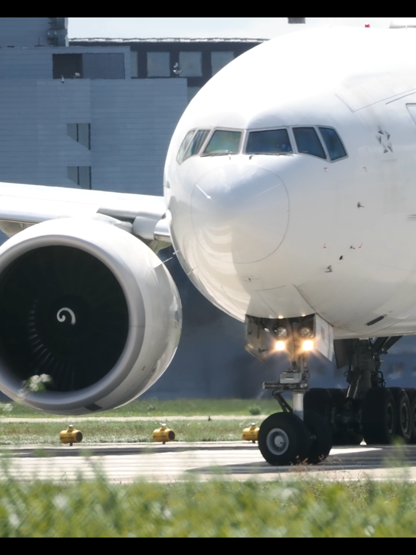 @RWY28