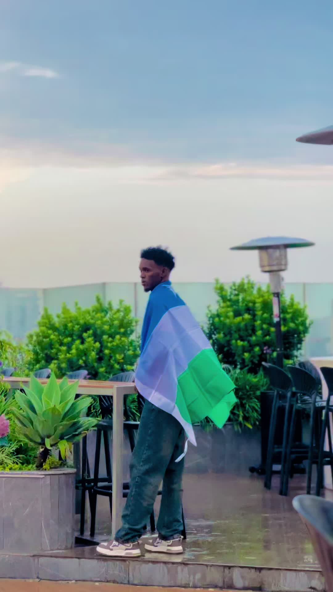 @BUUDKA 🇧🇷 🐬