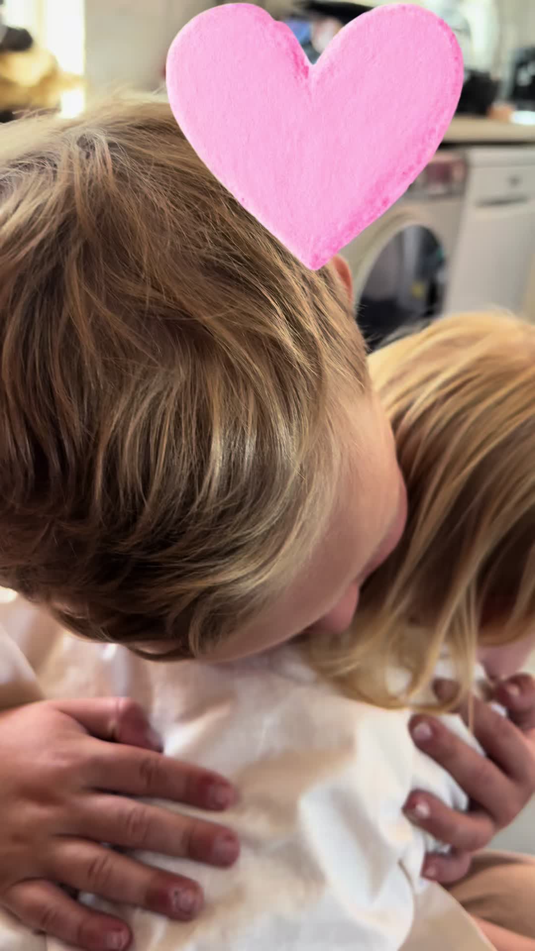@Sophie | mum of three |