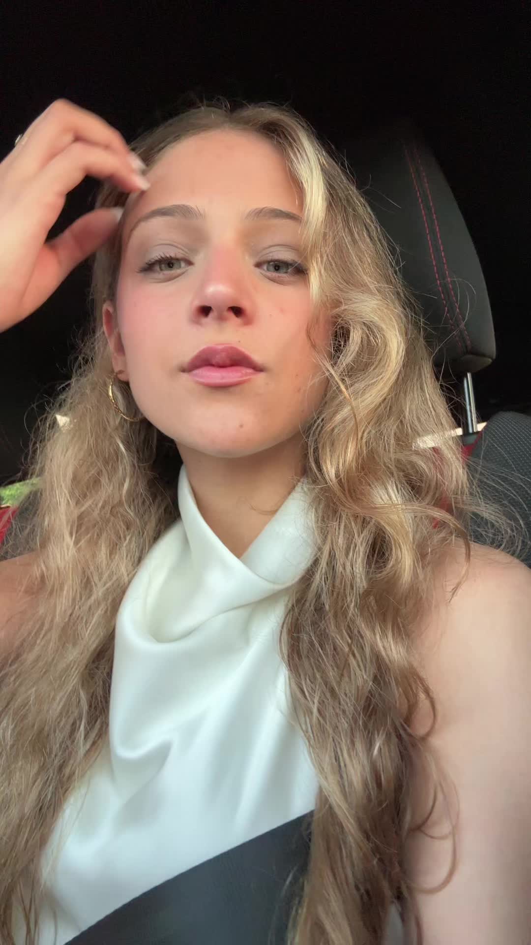 @sara