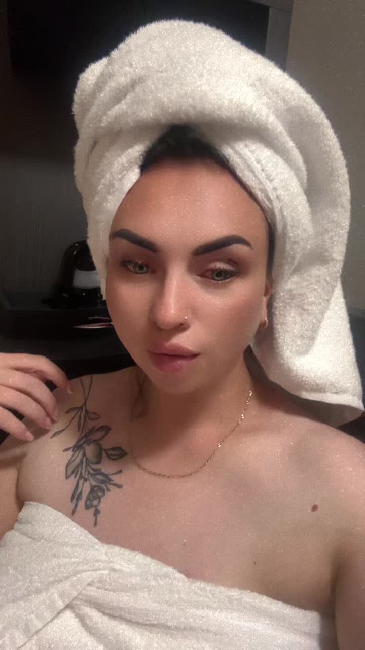 @vikawaxpro