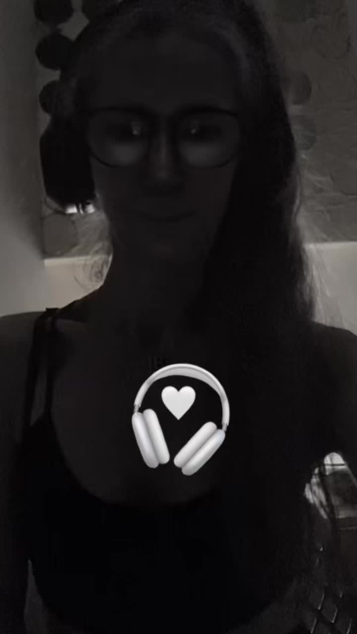 @Vicky Vasilopoulou