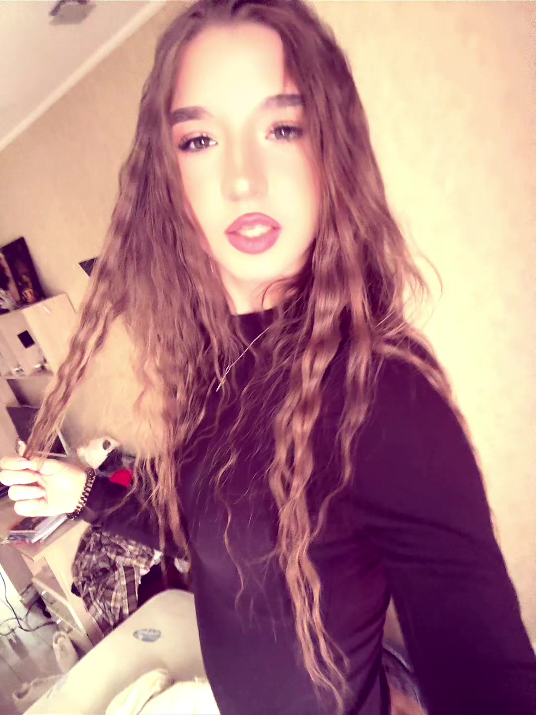@polix_xx