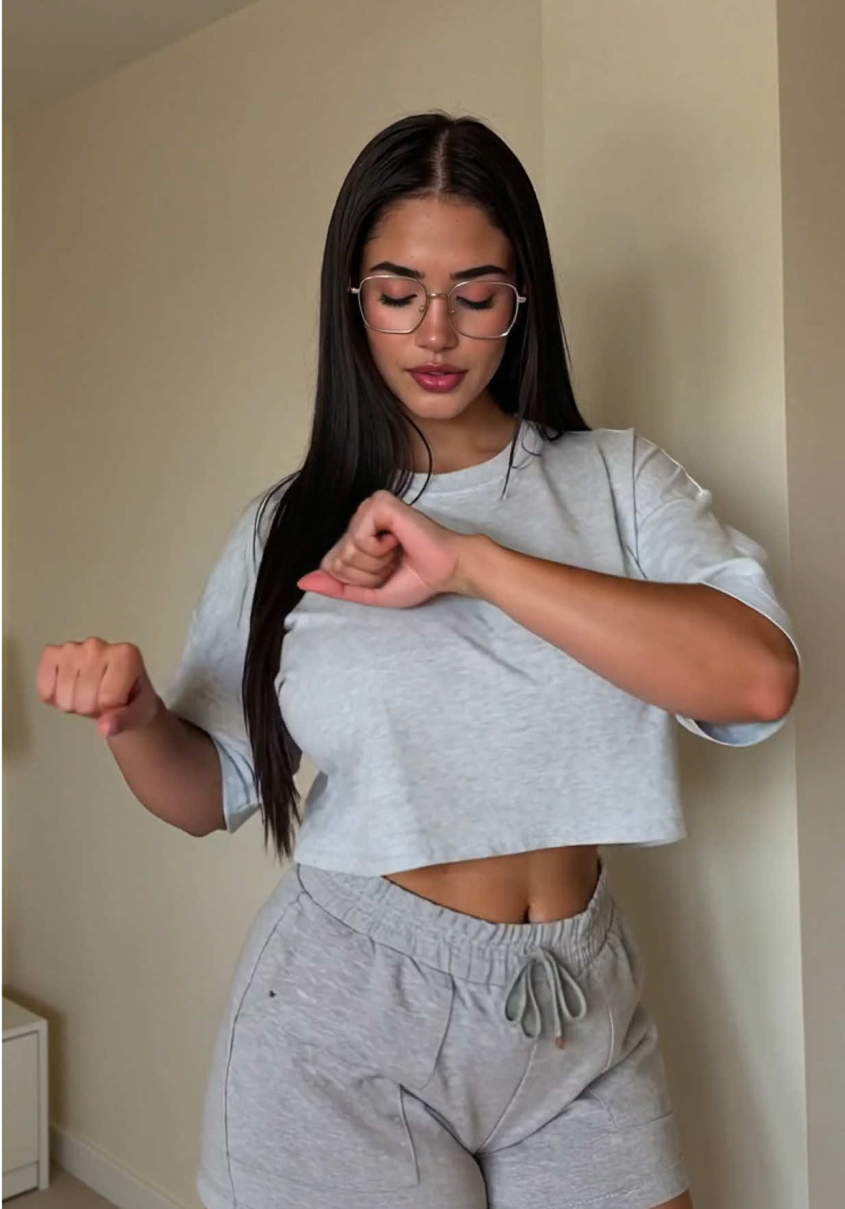 @Alessia Besos