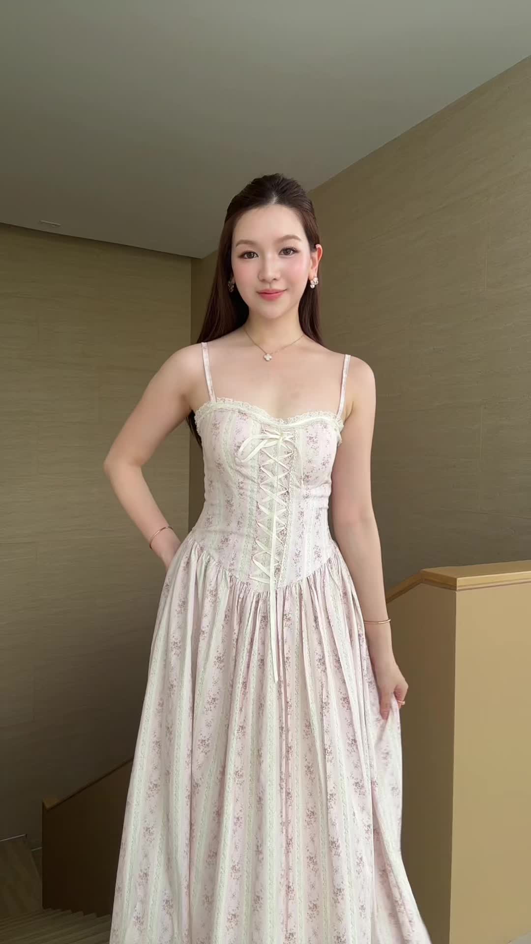 @giftnuttarin