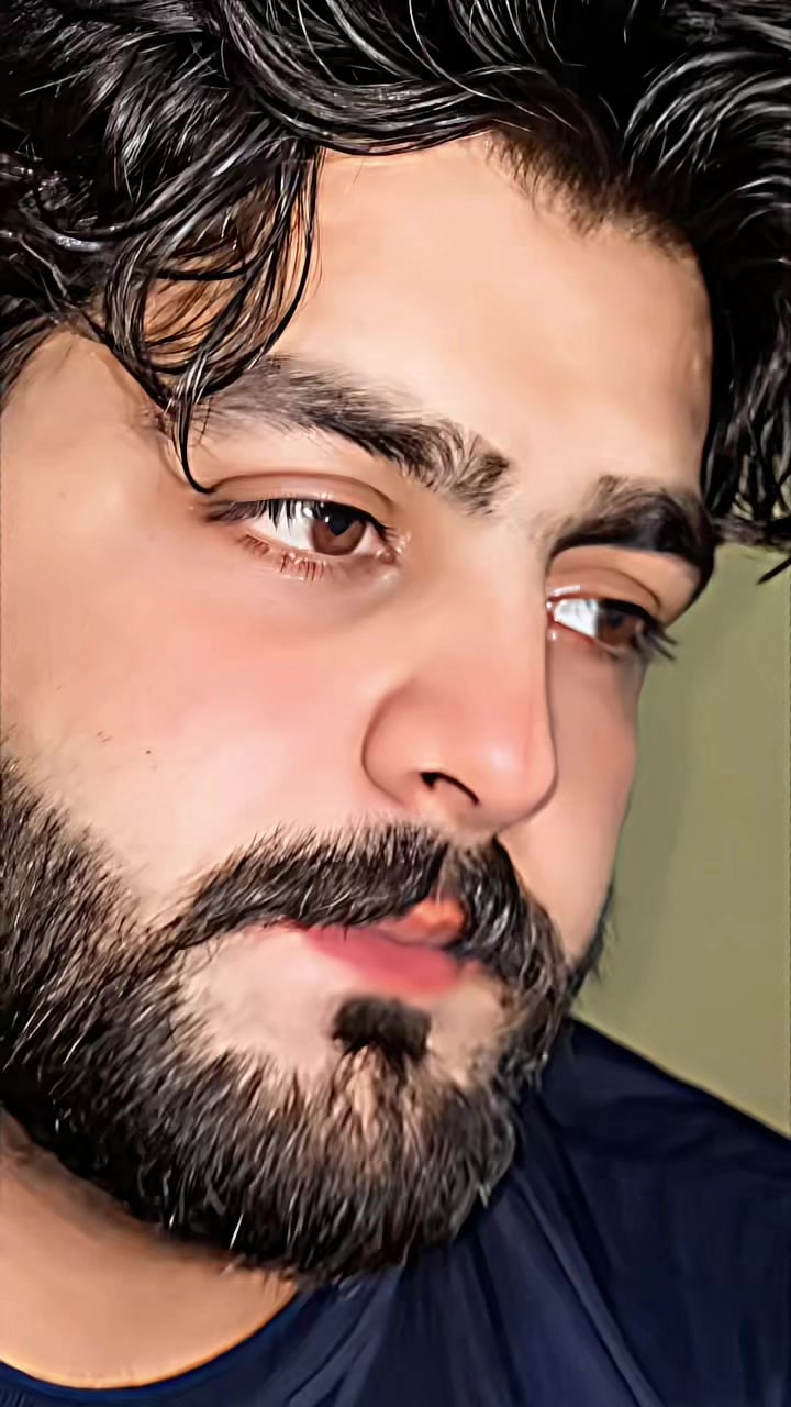 @👑شاہ میر ملک