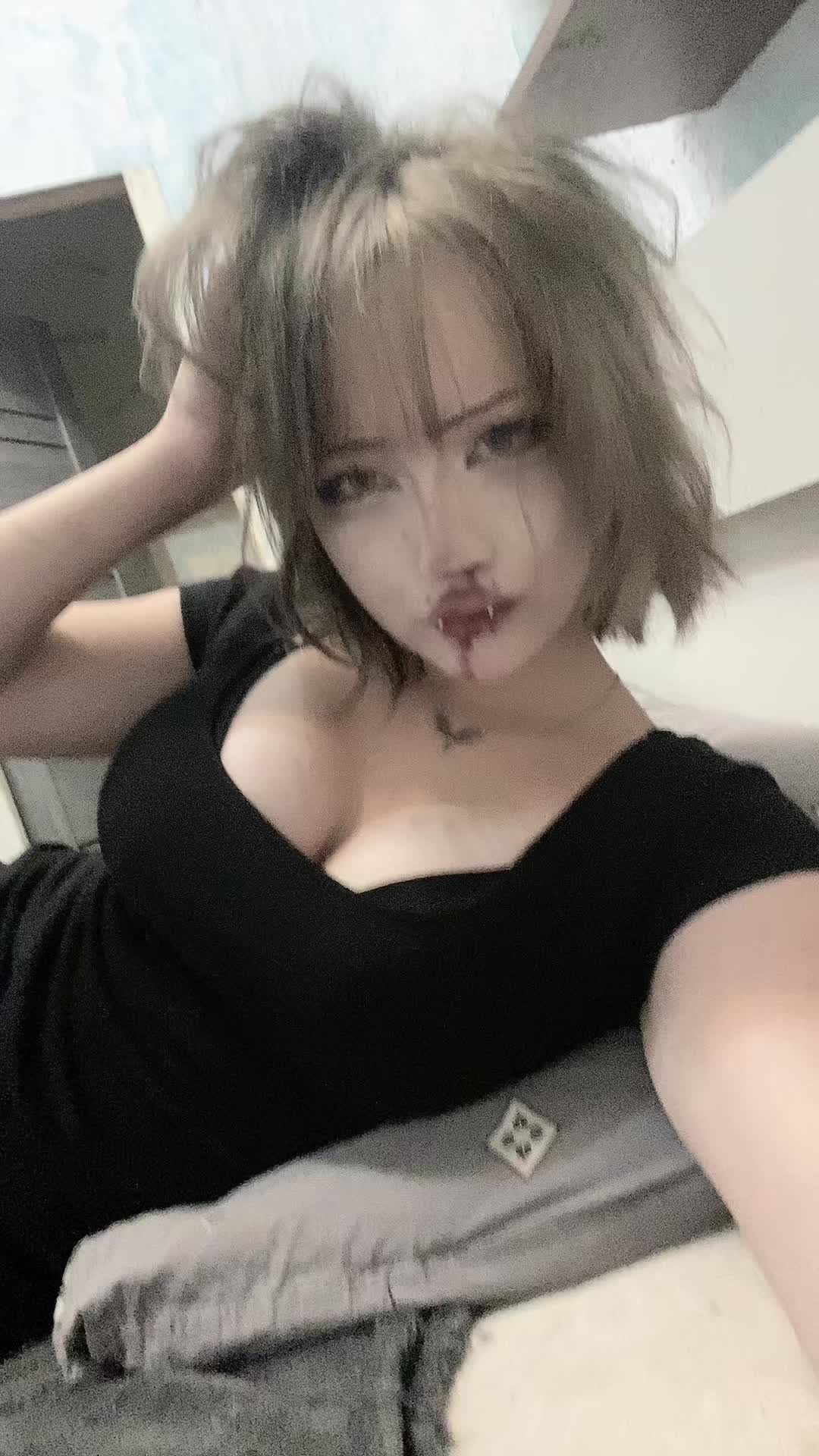 @Тгк: софа стендофф