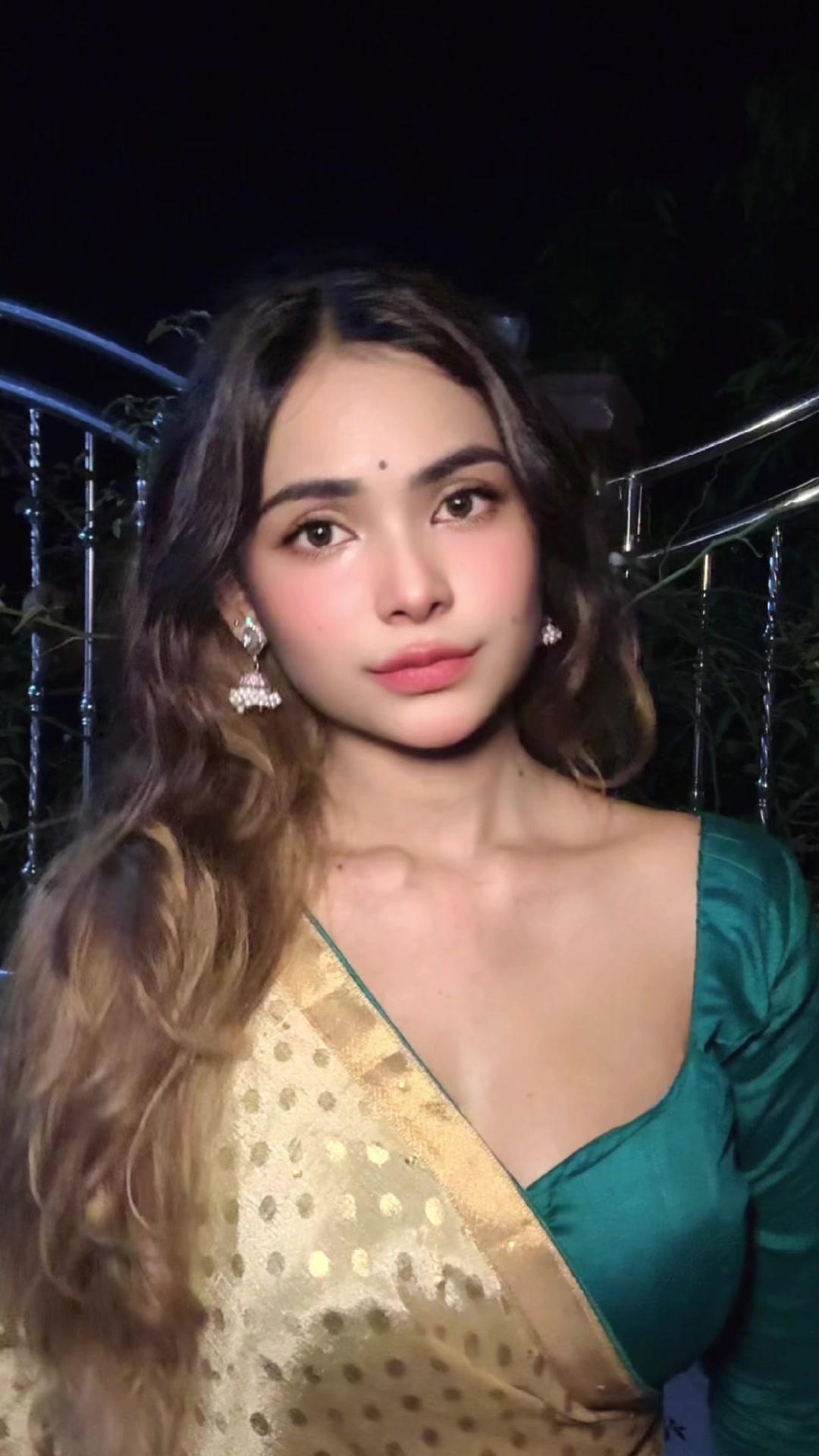 @Vanesh Sara๐น