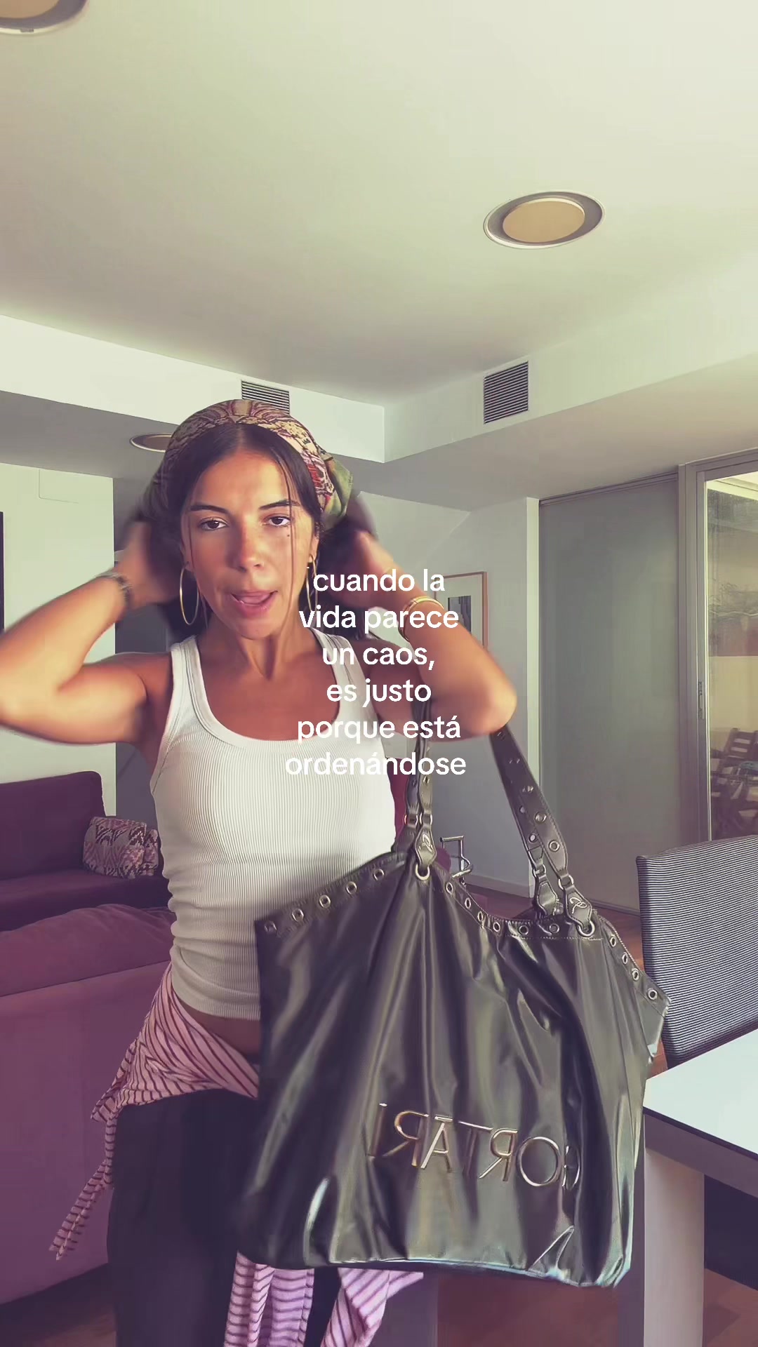@Elena Gortari