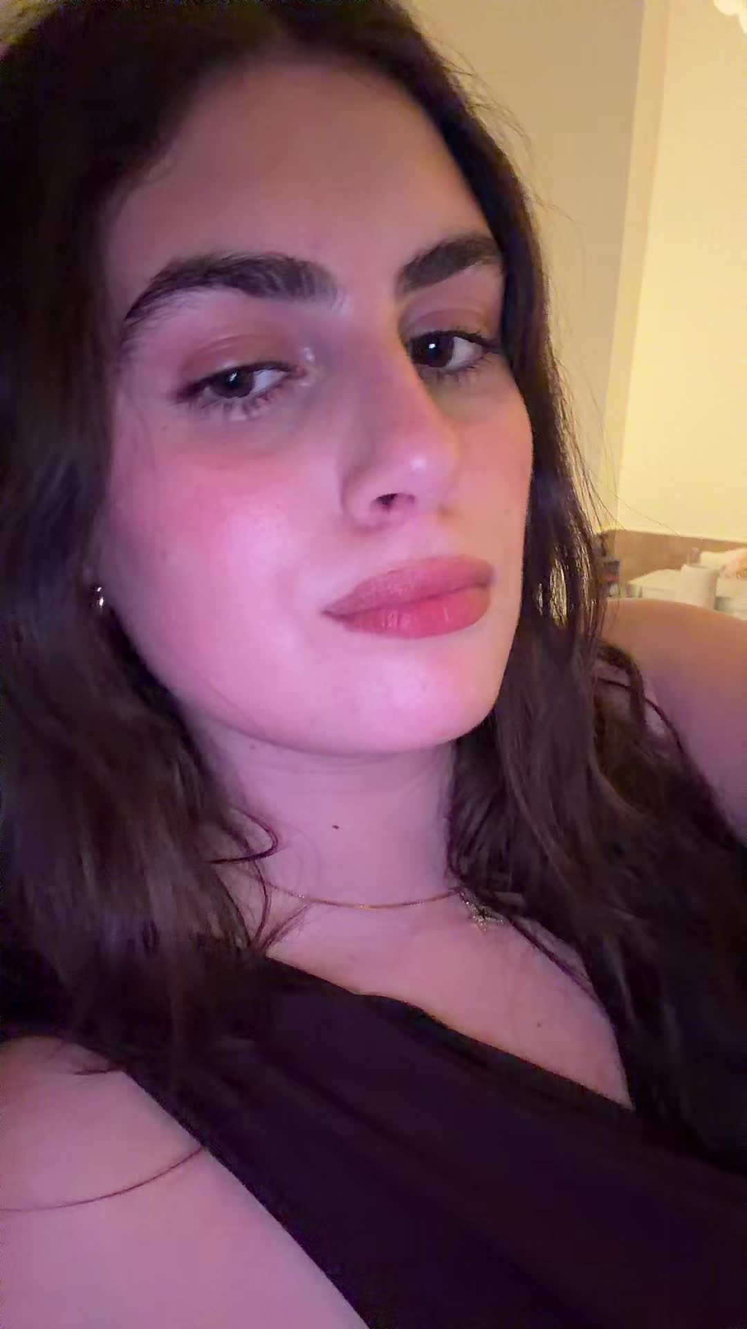 @Eva
