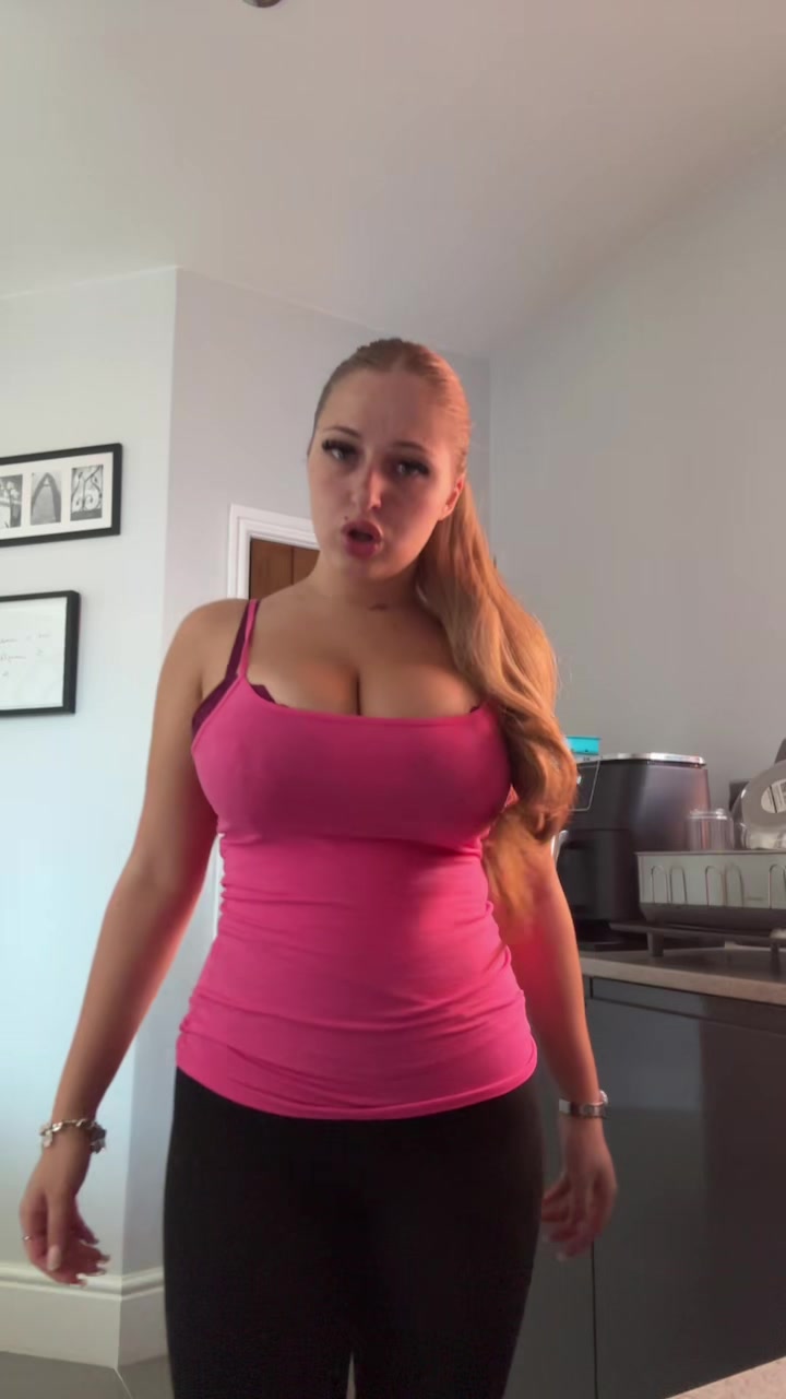 @skyeblossomx