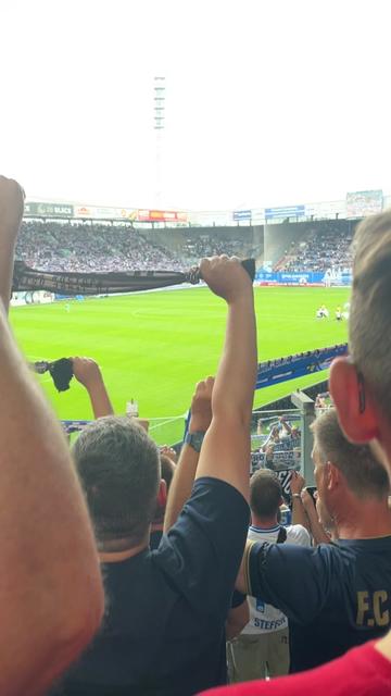 @Ixn🇩🇪🦅