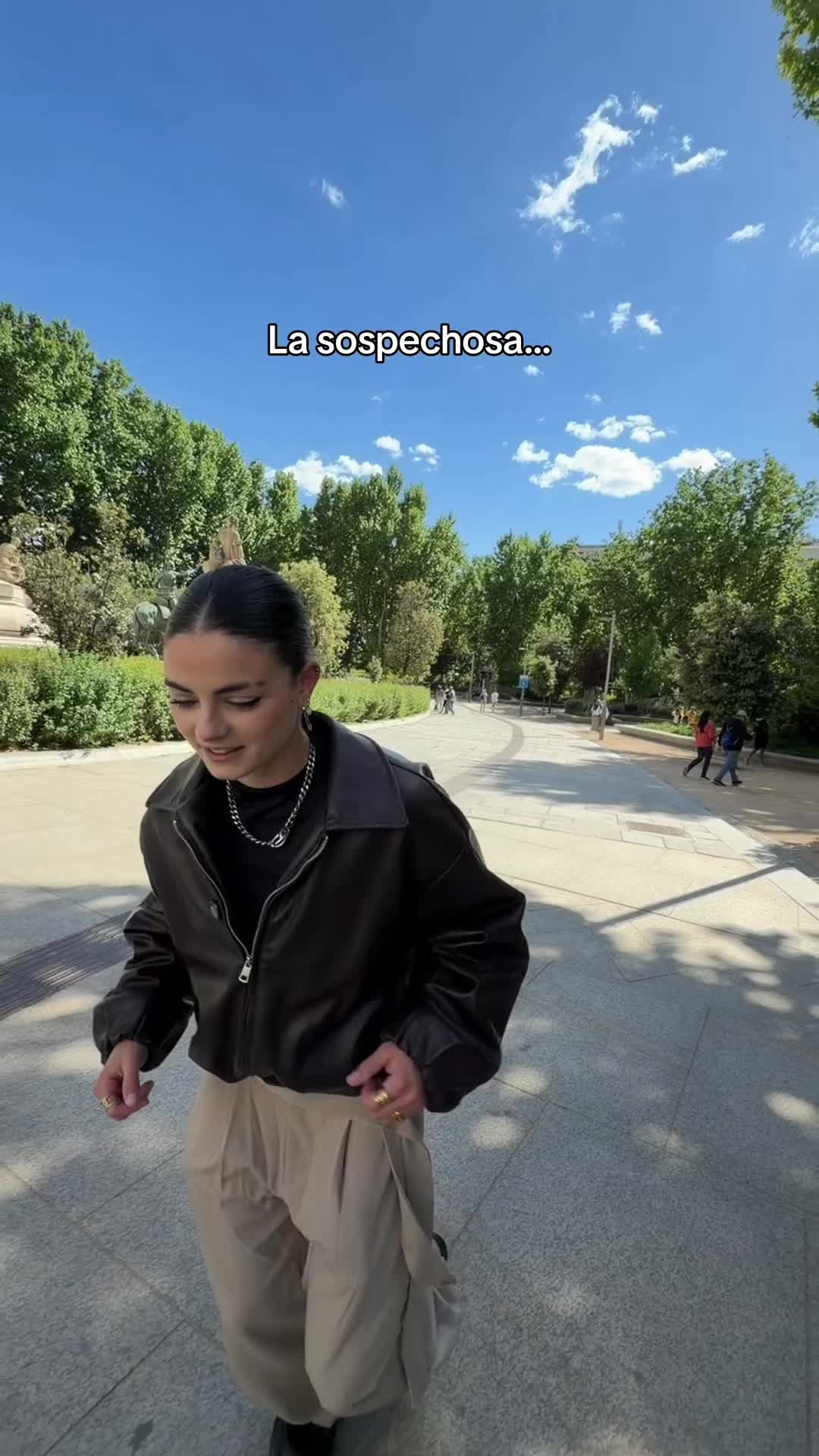 @LUCIA DE LA PUERTA
