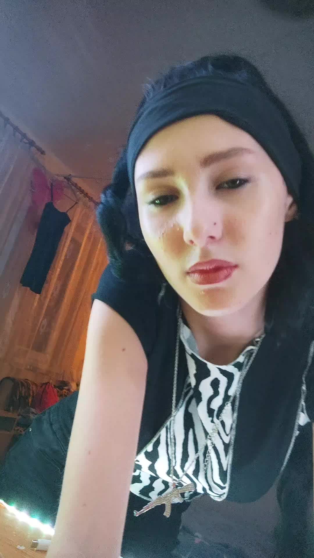 @🚬🍃