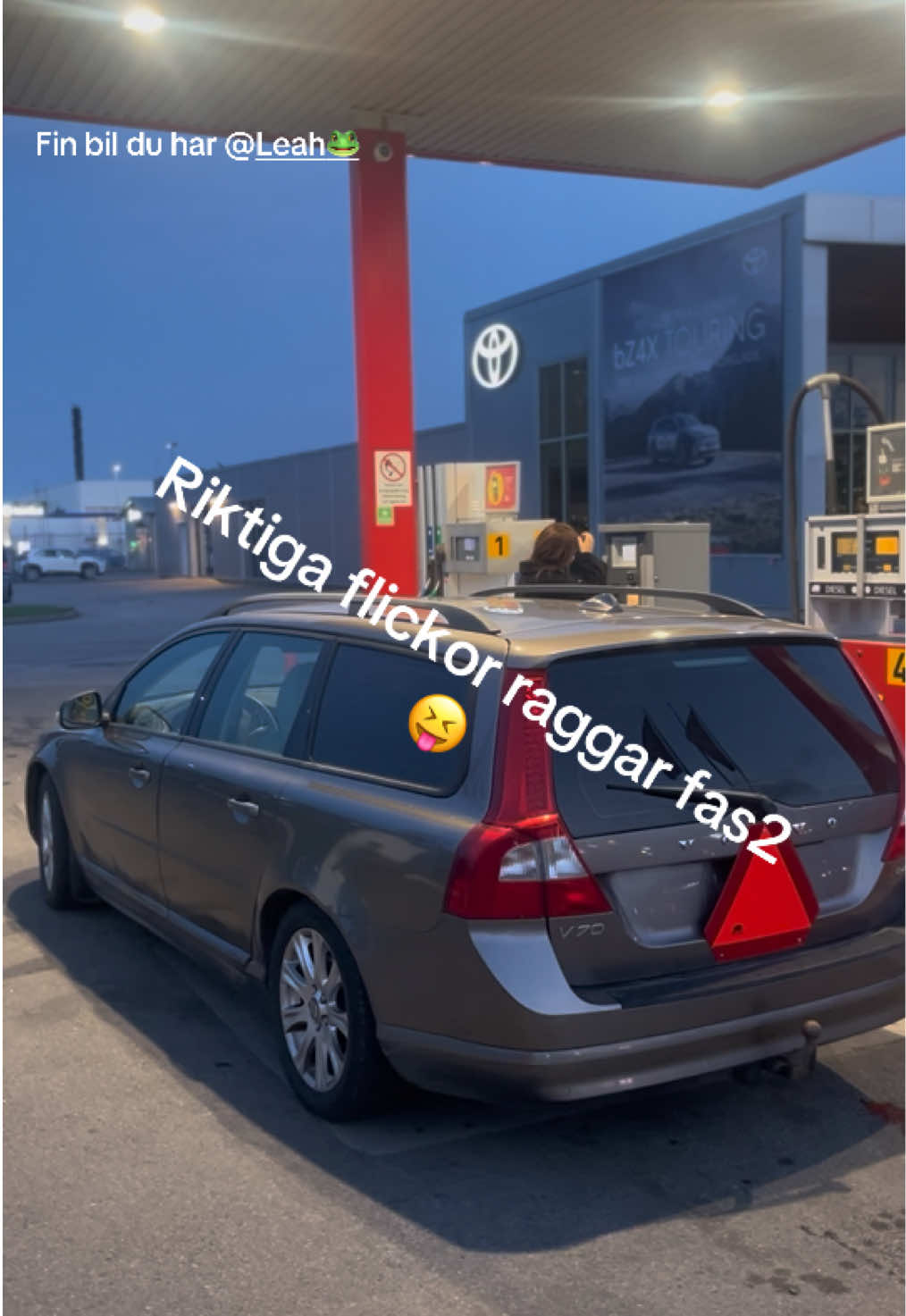 @Nova🦦
