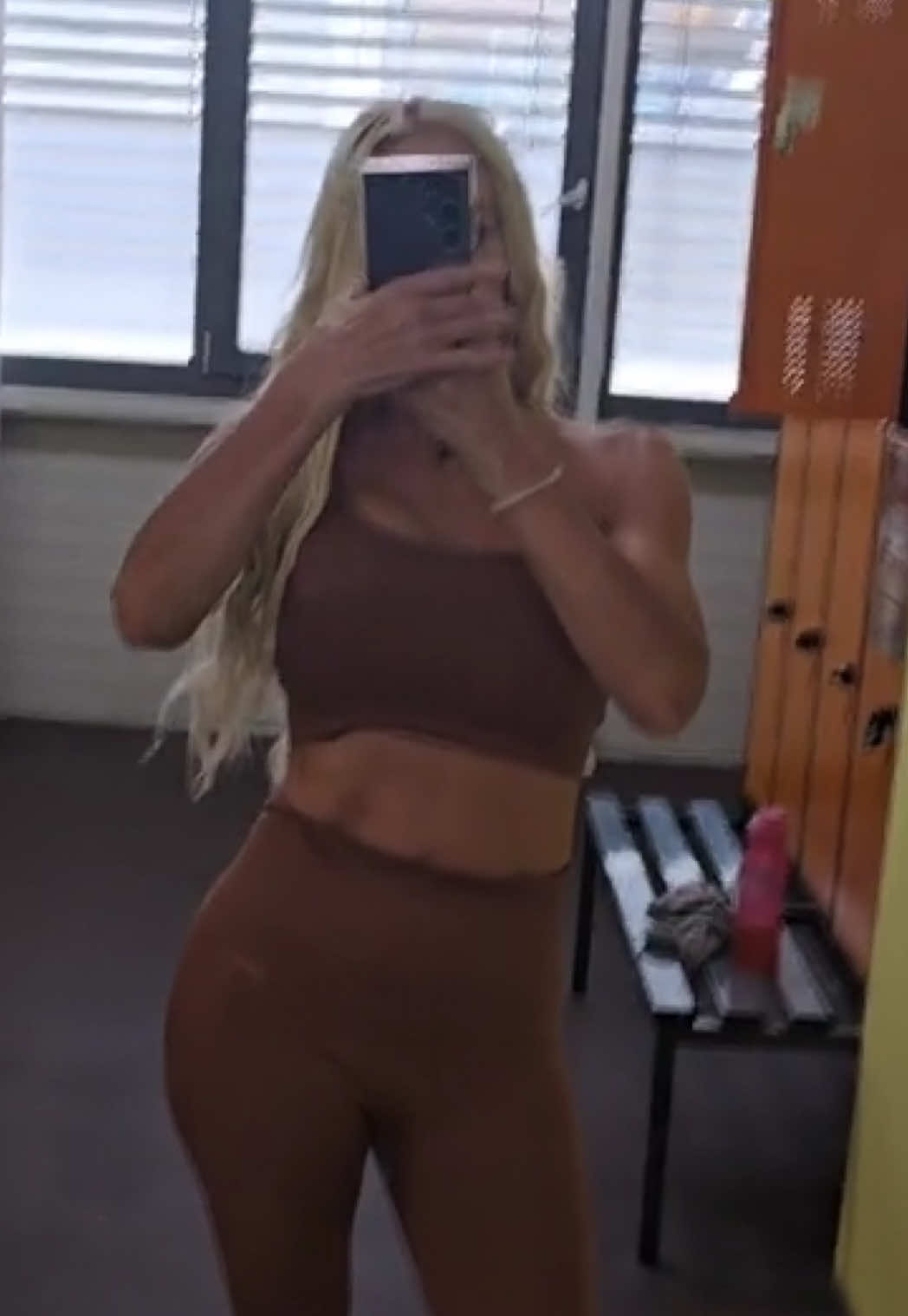 @Sandrabosslife