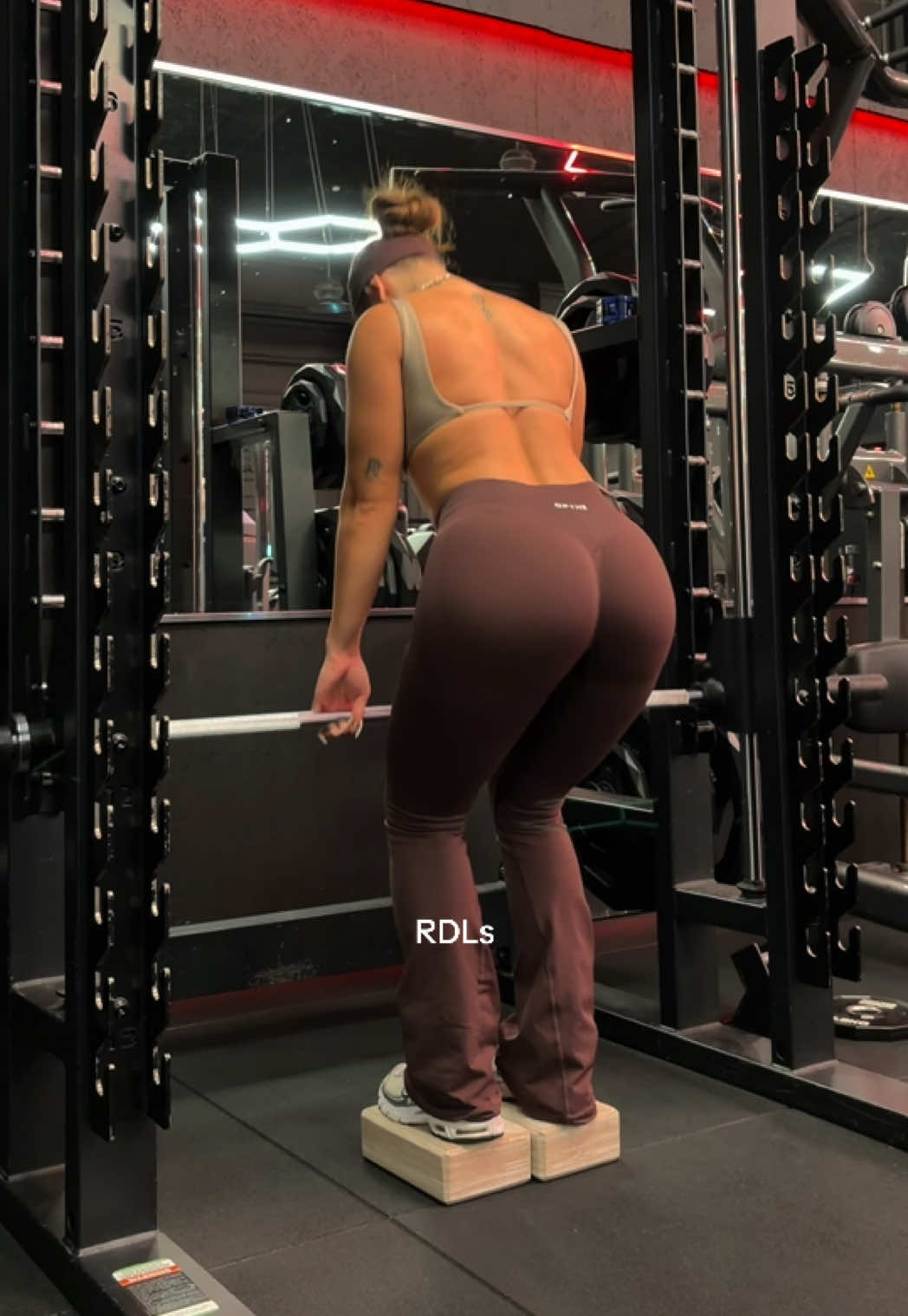 @elizabethgracefit