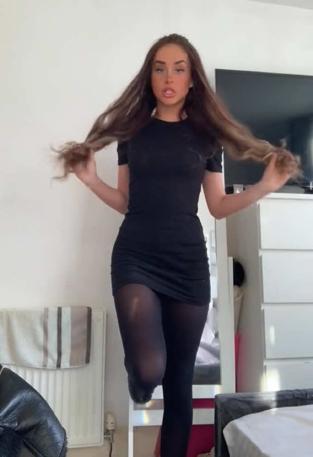 @Goddess Bella👸🏻
