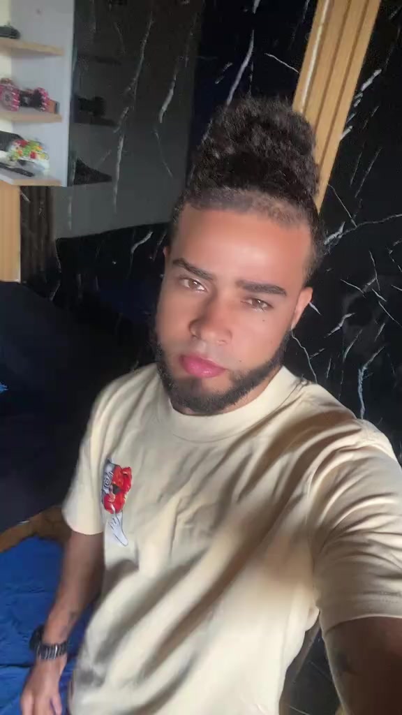 @Jenderhr2