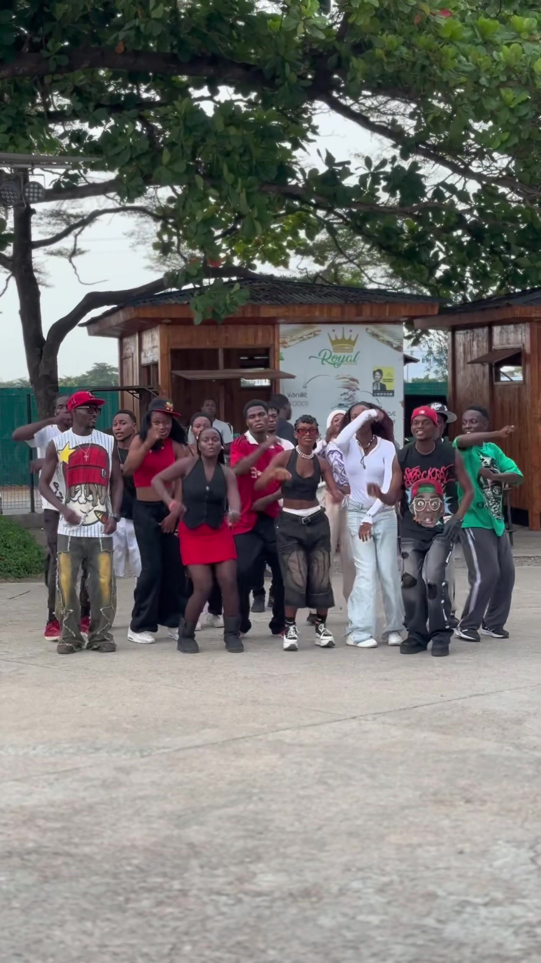 @LES LÉGENDAIRES🇧🇯
