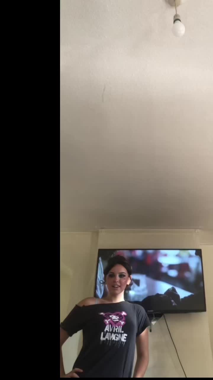 @Shakira