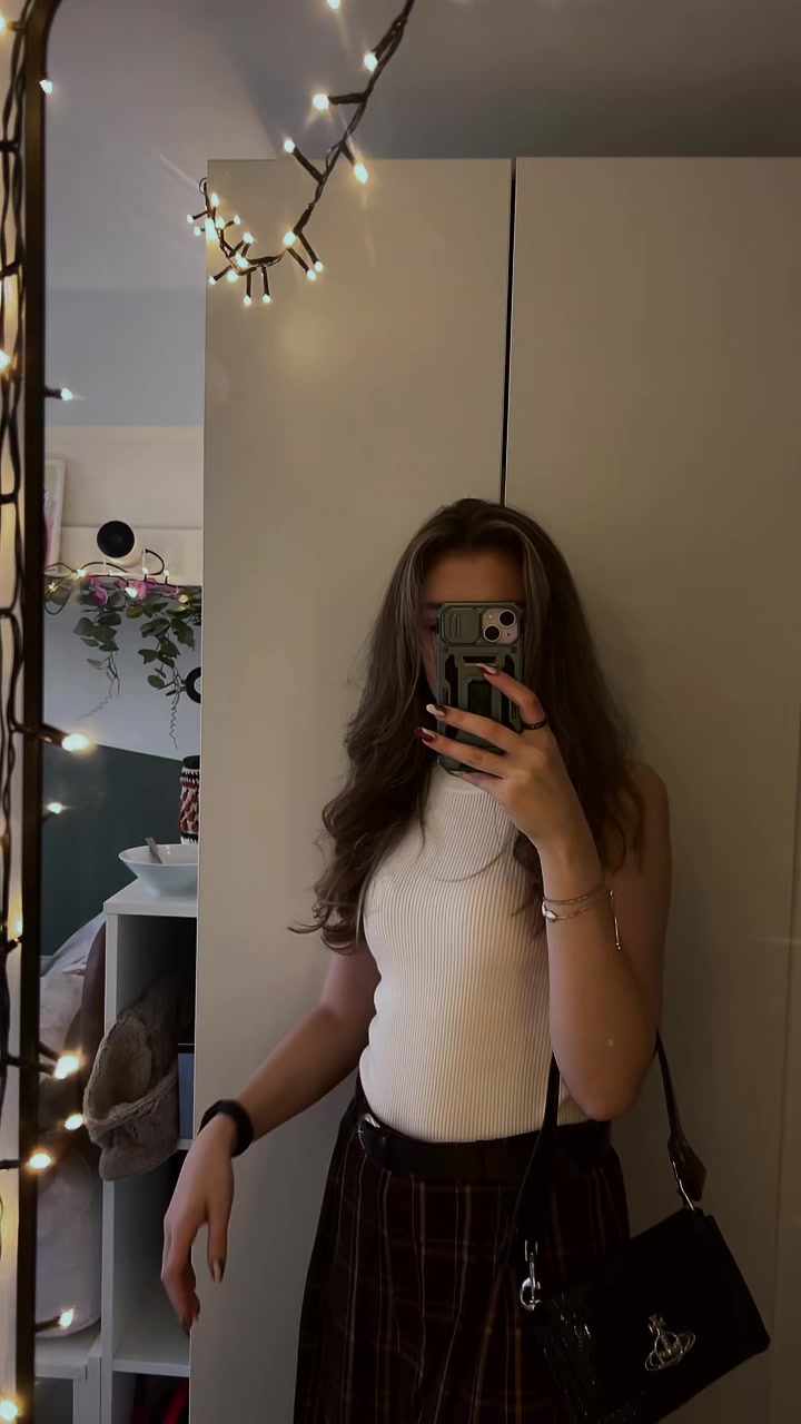 @Evie