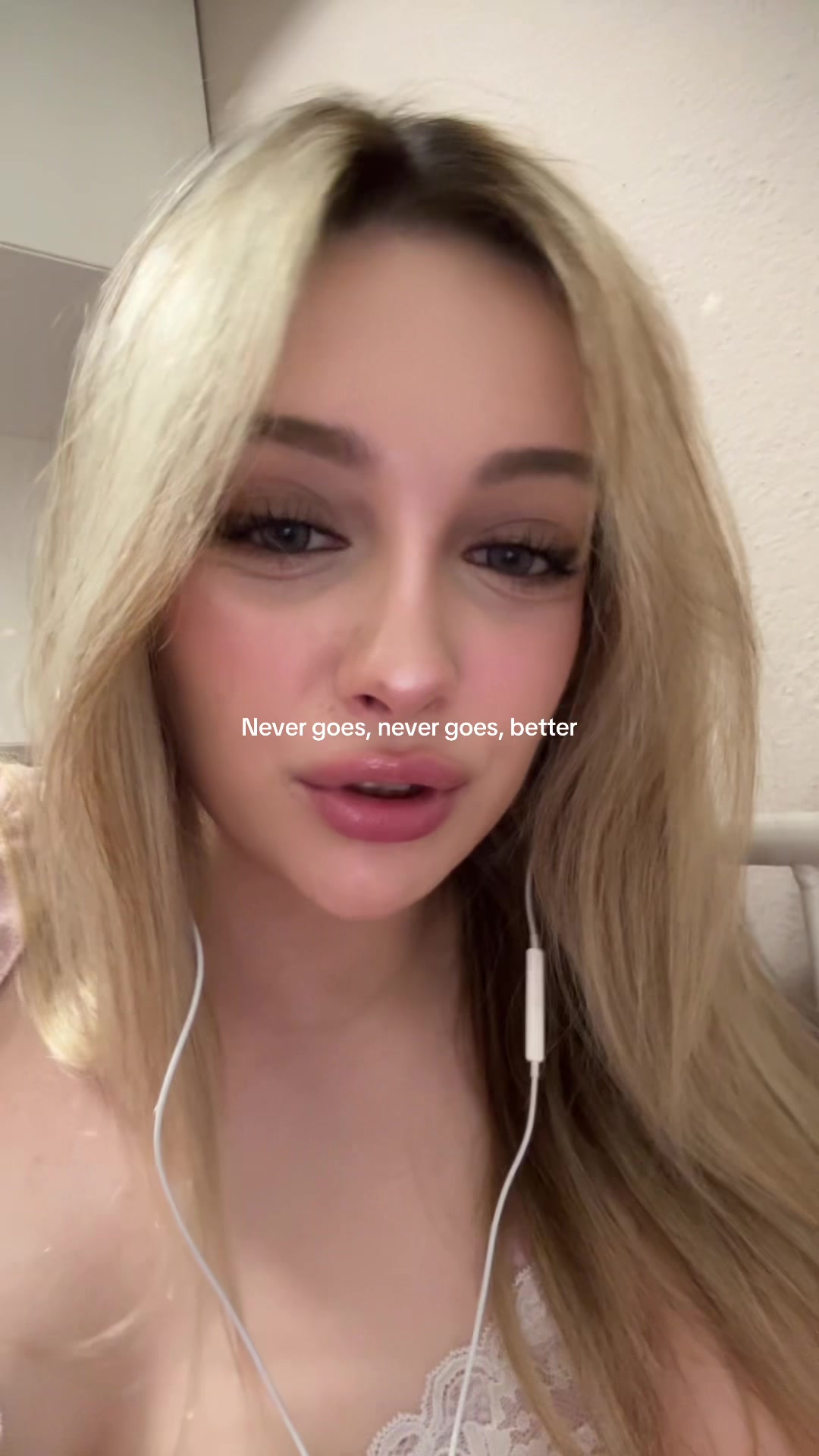 @evdoxv