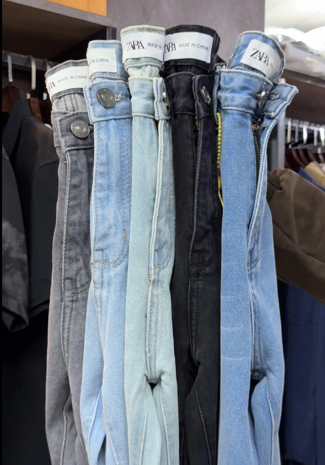 @Casual Gear