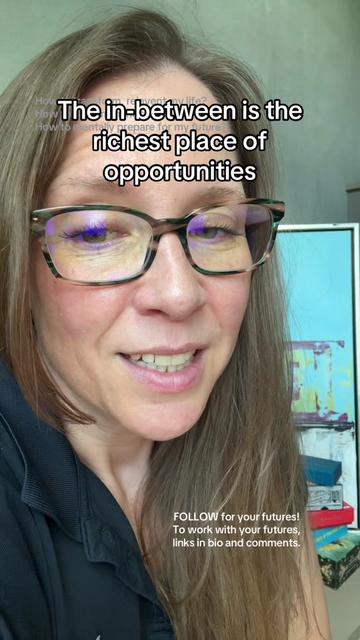 @Personal Futurist Essi Erika