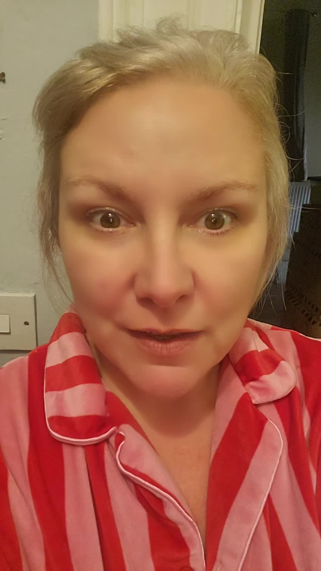 @EmmaWilcox🇬🇧🏴