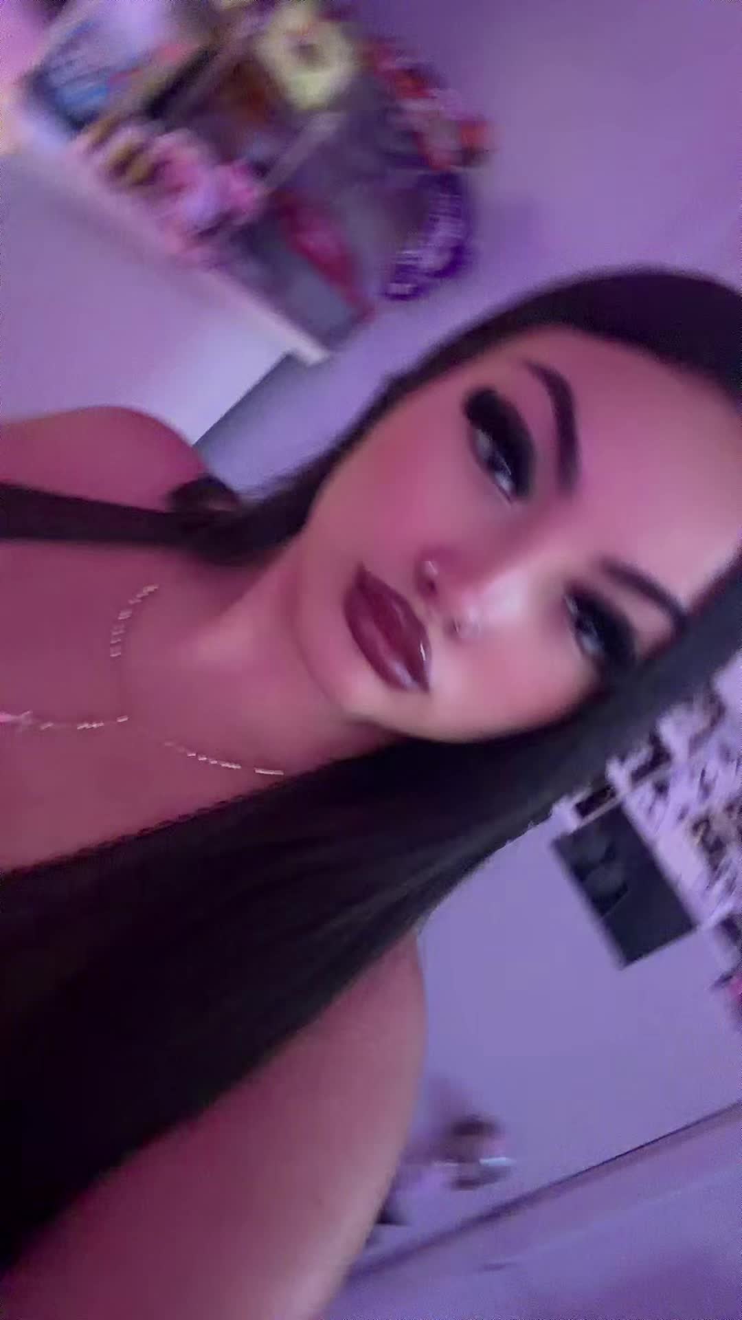 @Prettygirl__cc