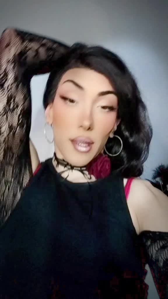 @Georgina Vogue