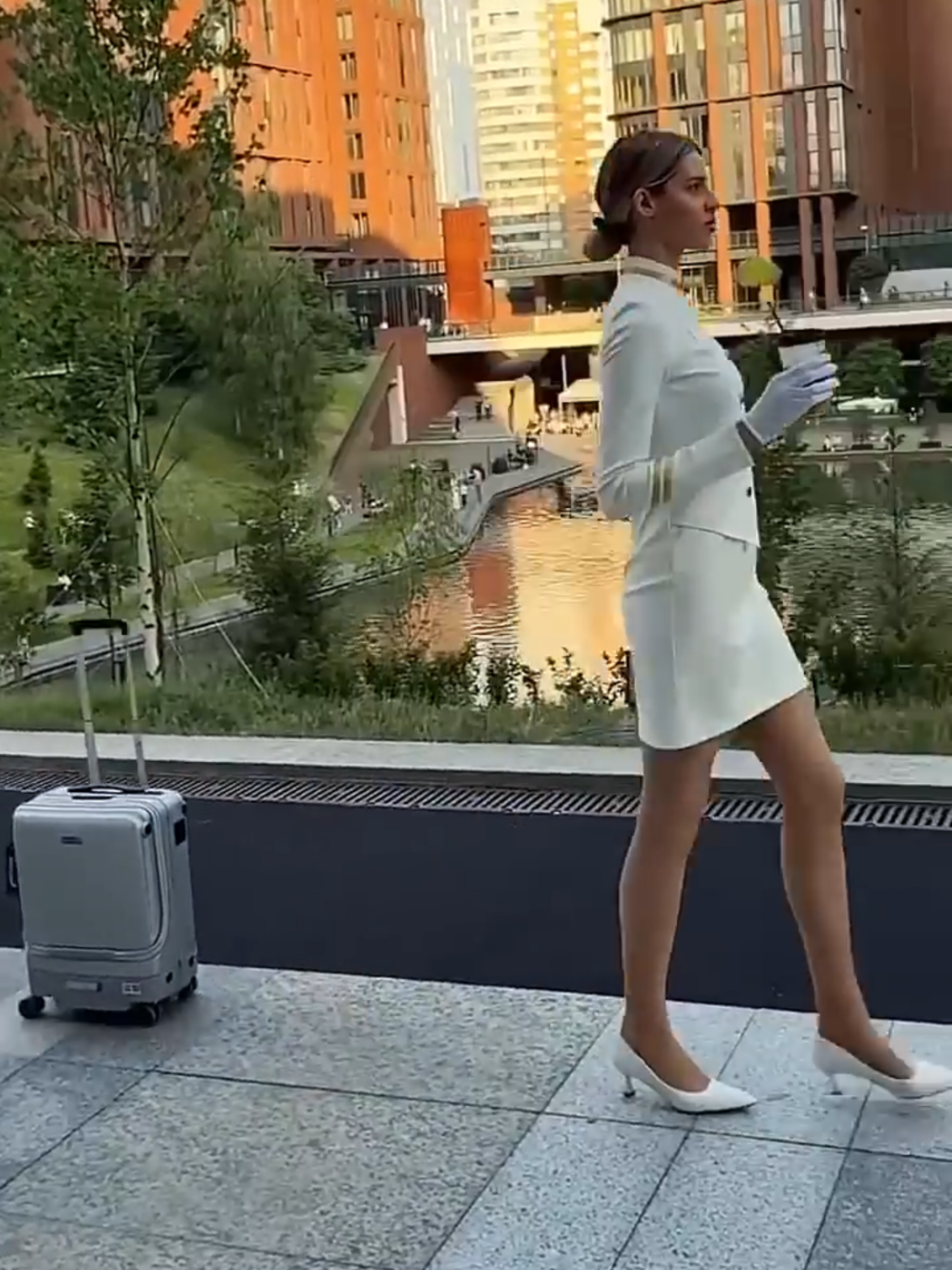@Ryanair Cabin Crew