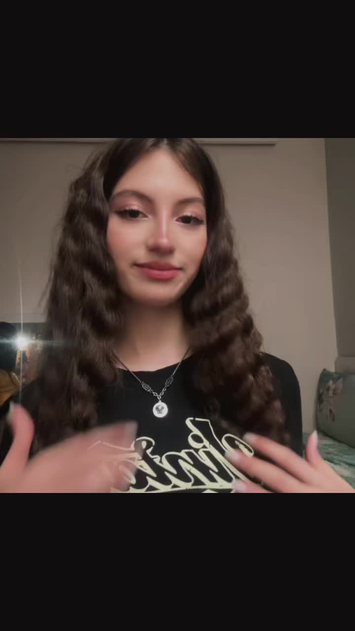 @Nilia