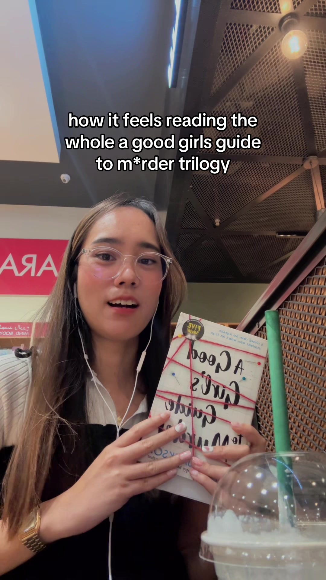 @sofiathefirst 📚