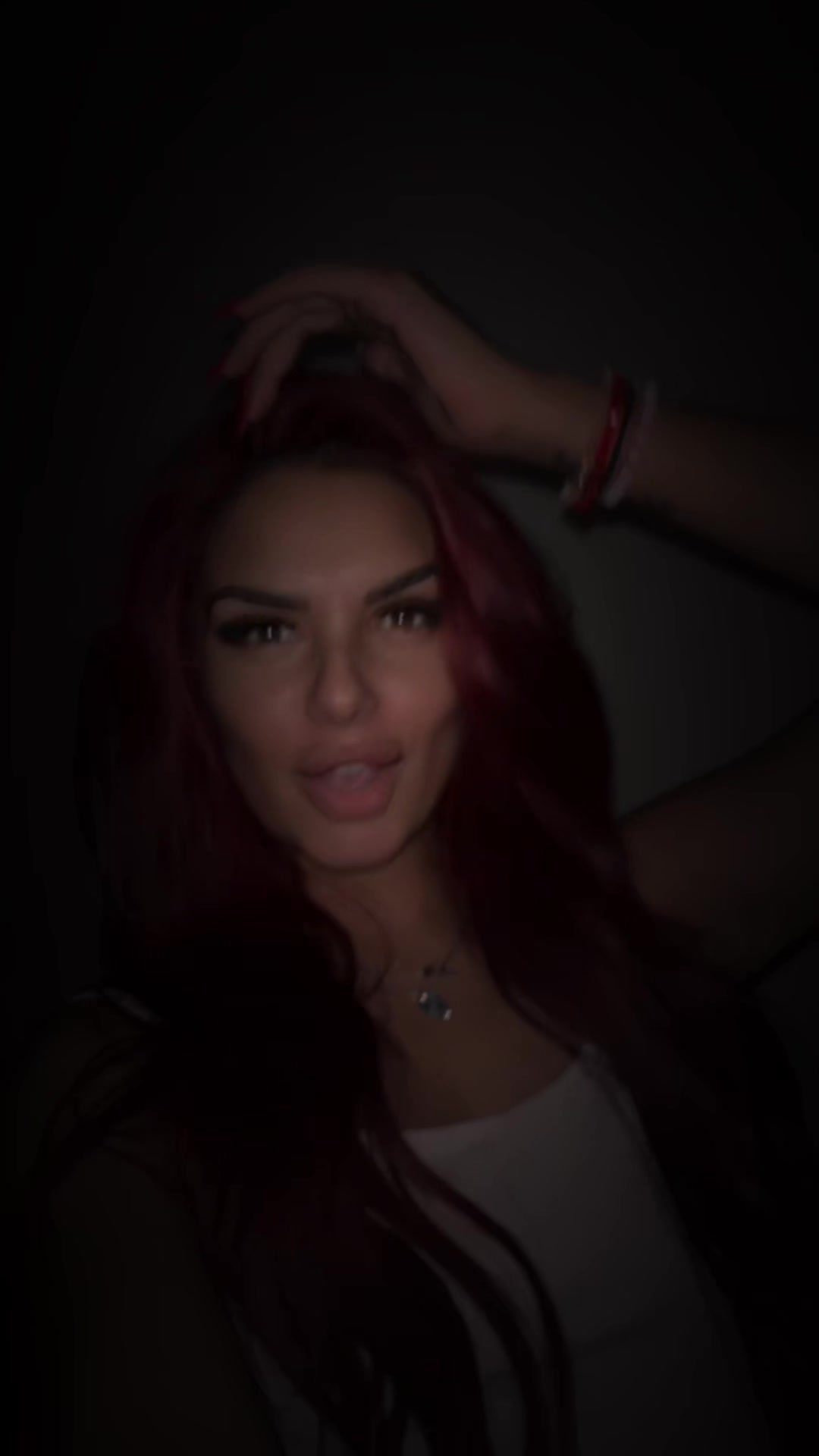 @_____mmoonnaa_____