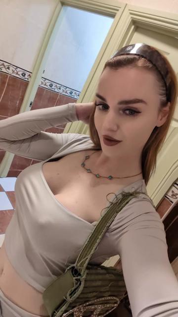 @Tilly 🦊