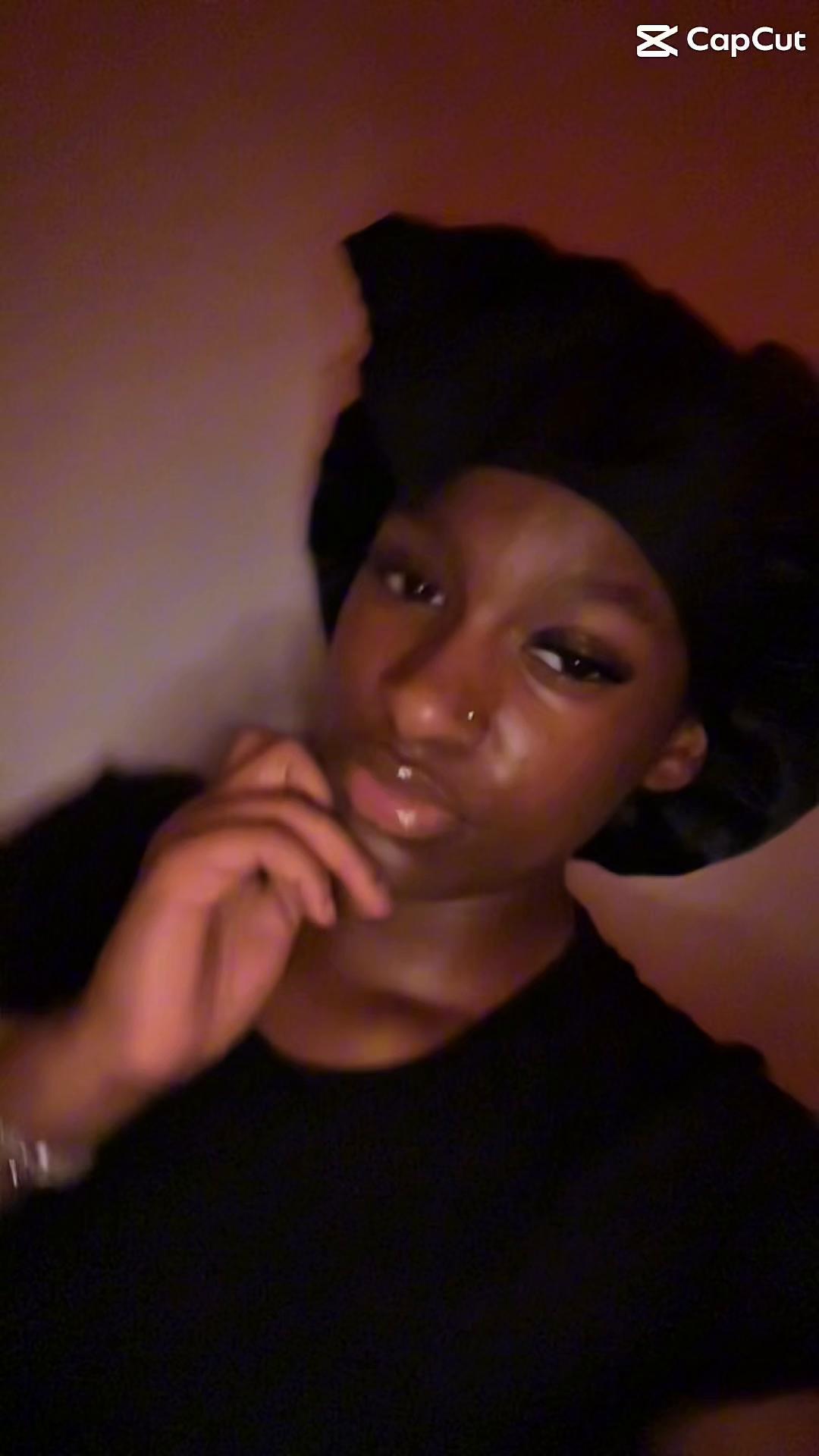 @Yourfavbrownskin😩💯