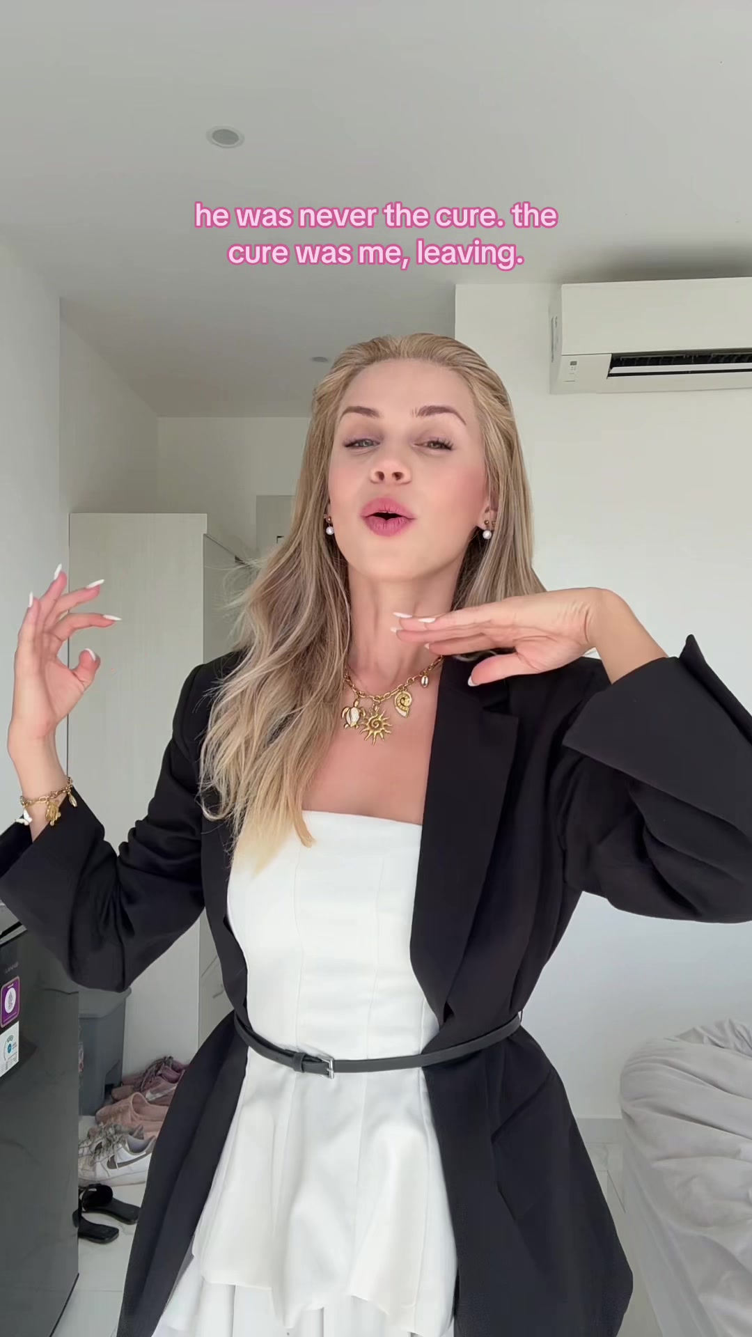 @Anna Belanikova