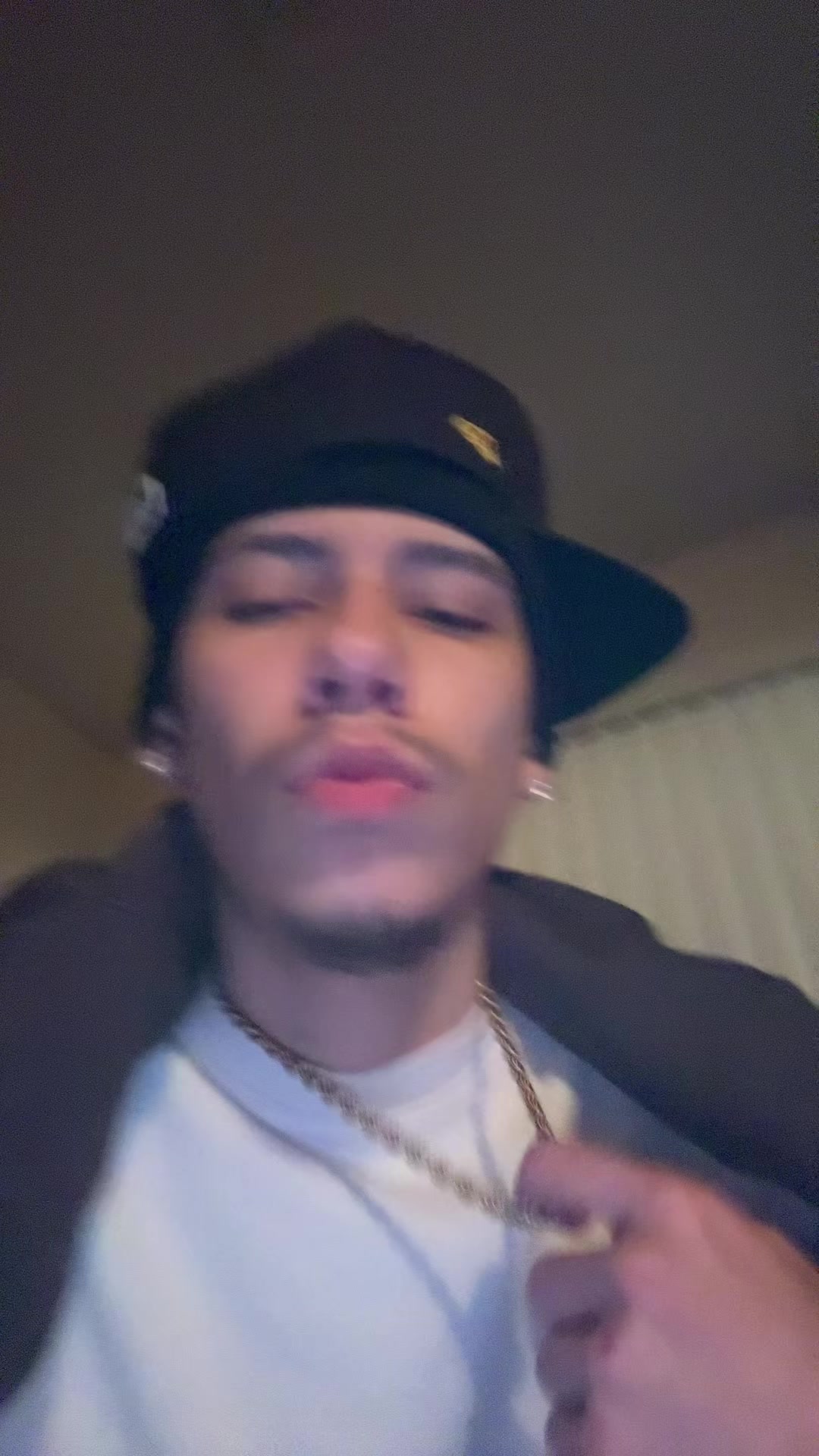 @3