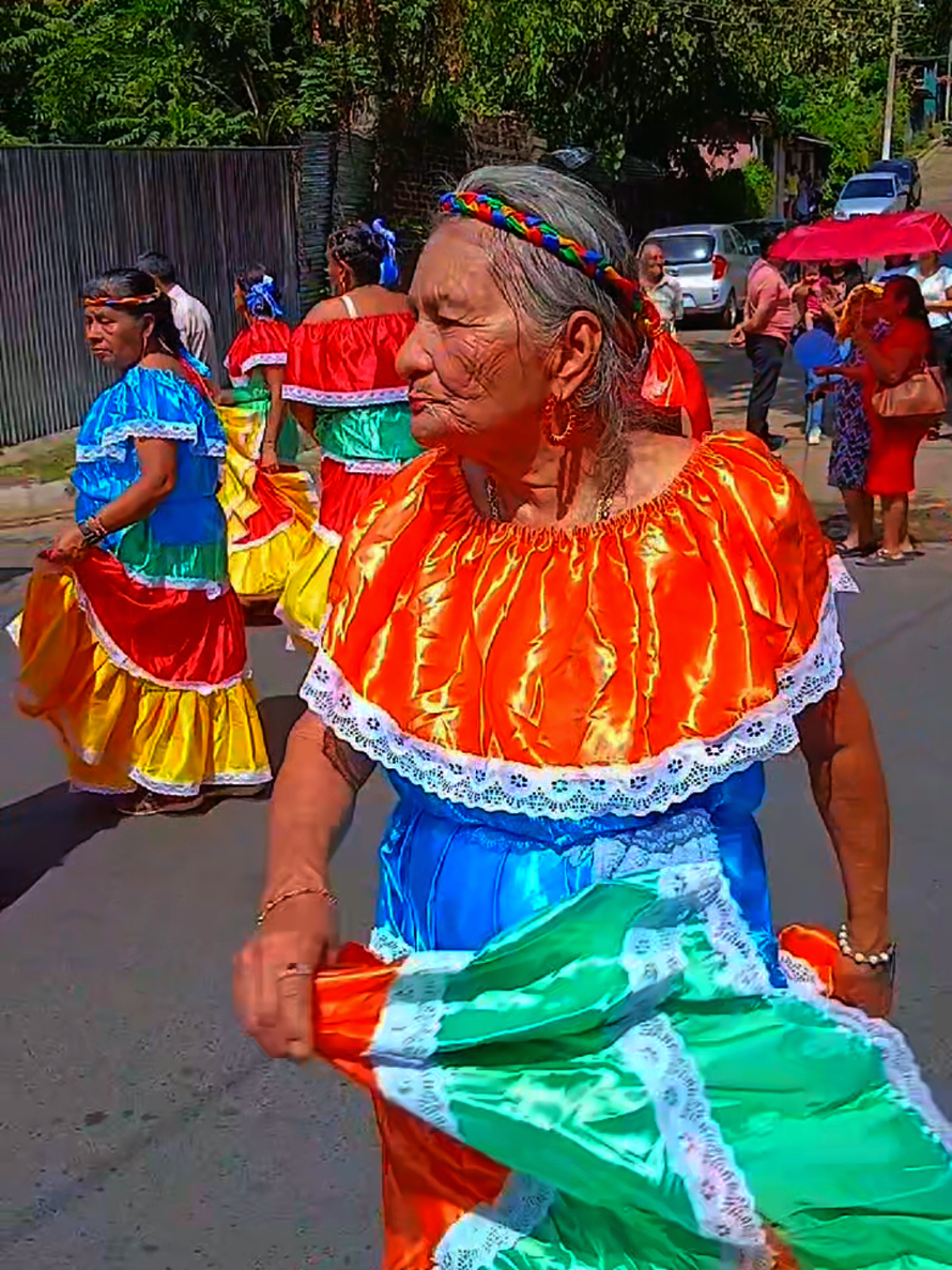 @Viaja y vive 🎈TV