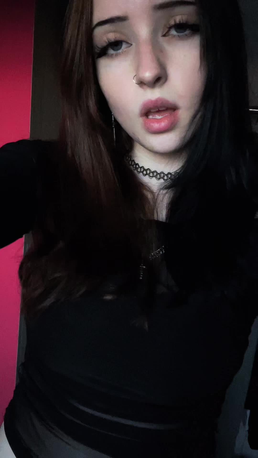 @Ella