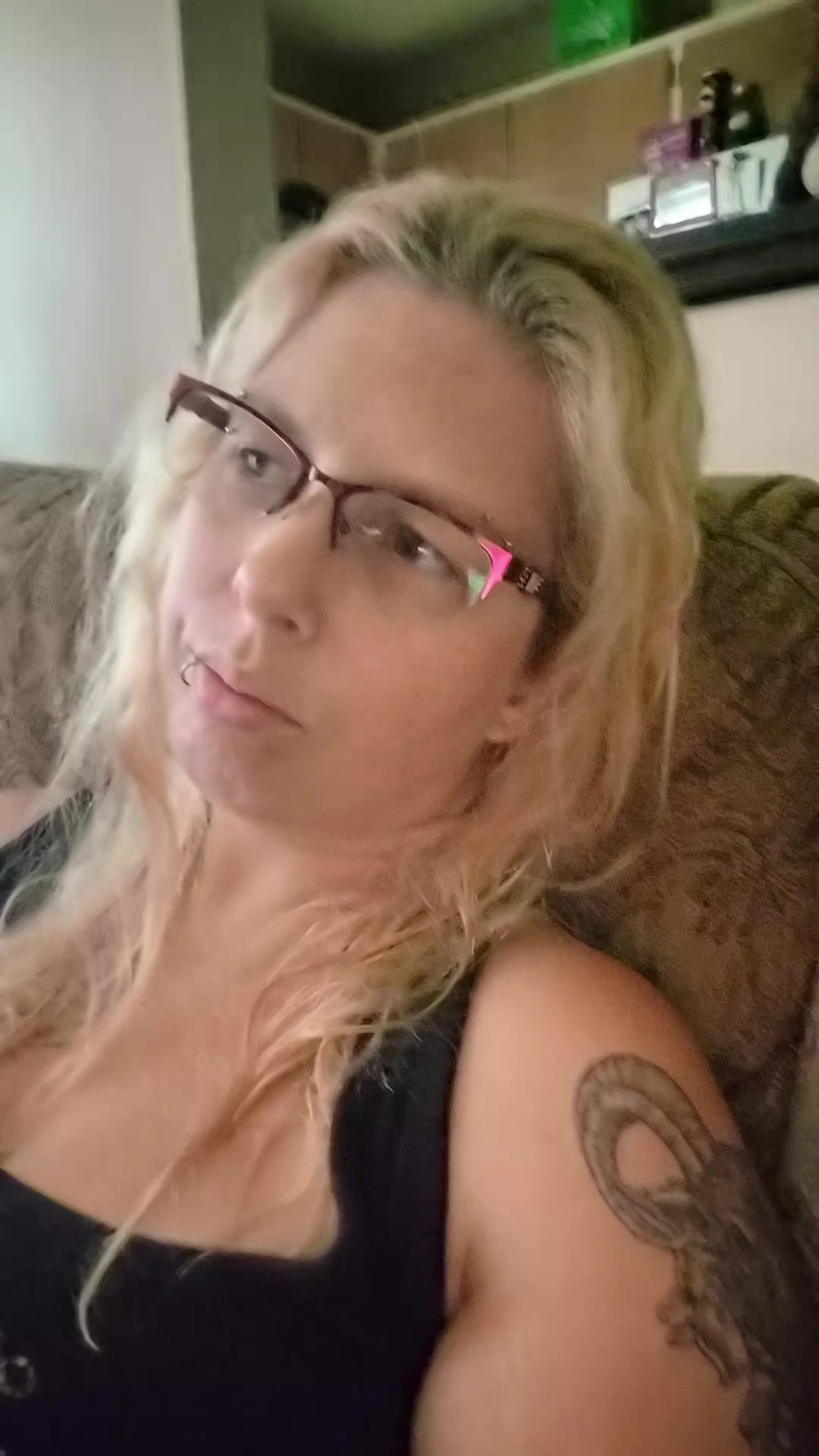 @RuthLessQueen
