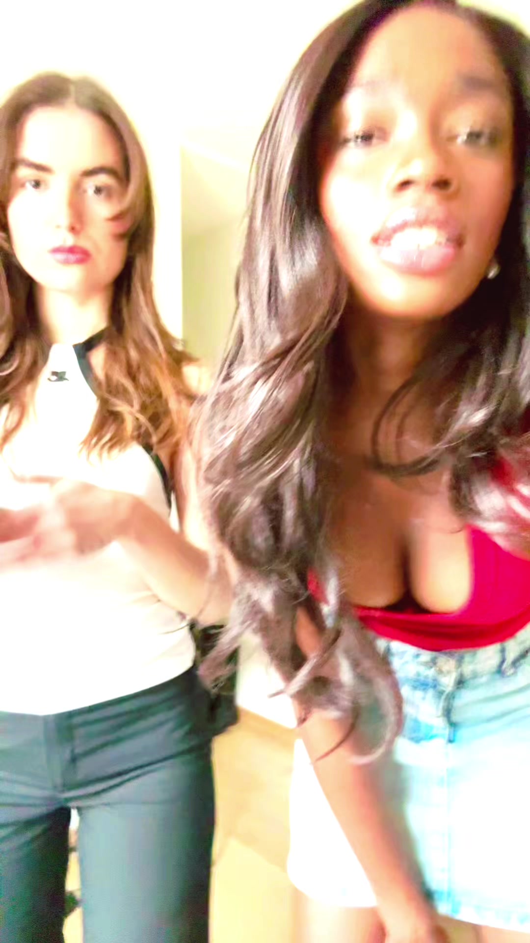 @Ami_jolieee