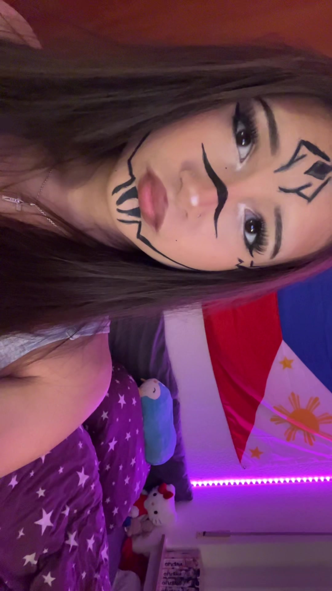 @⦻
