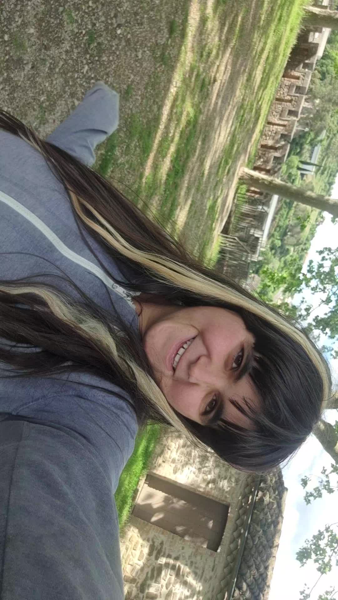 @anissaniniyt
